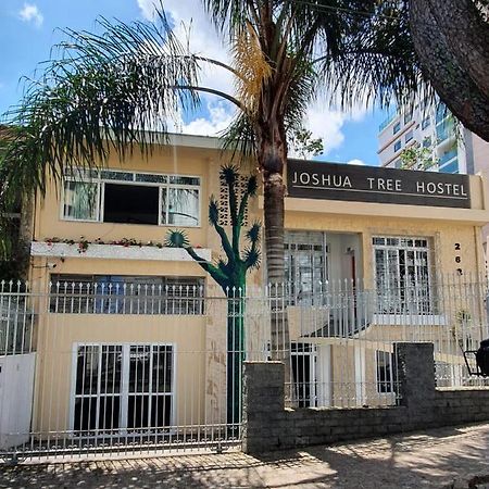 Joshua Tree Hostel - Κουριτίμπα Εξωτερικό φωτογραφία
